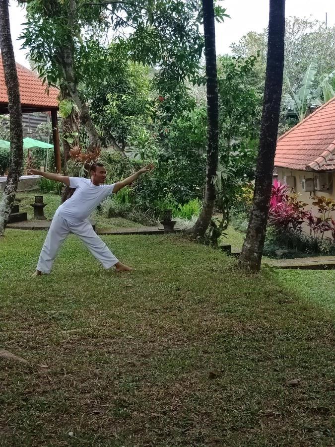 Argasoka Bungalows Ubud Esterno foto