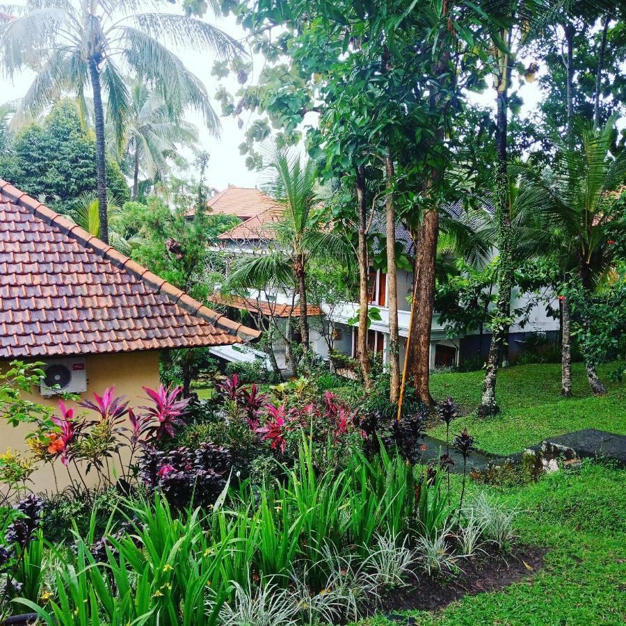 Argasoka Bungalows Ubud Esterno foto